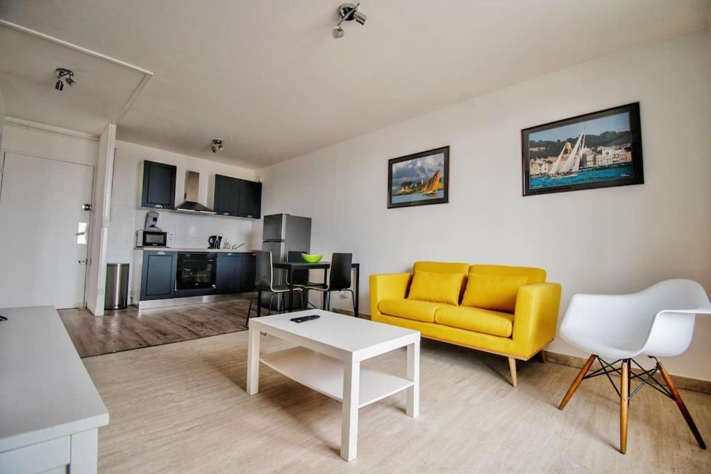 Joli T2 Lumineux Avec Balcon Et Wifi - Proche Cv Apartment Aix-en-Provence Bagian luar foto